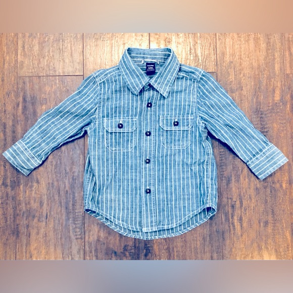 Baby GAP button down shirt blue 18-24 months - Picture 1 of 3